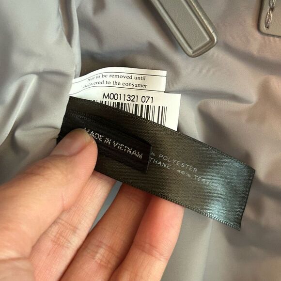 NWT Marc Jacobs Backpack Ghost Grey Puffer - Picture 3 of 11